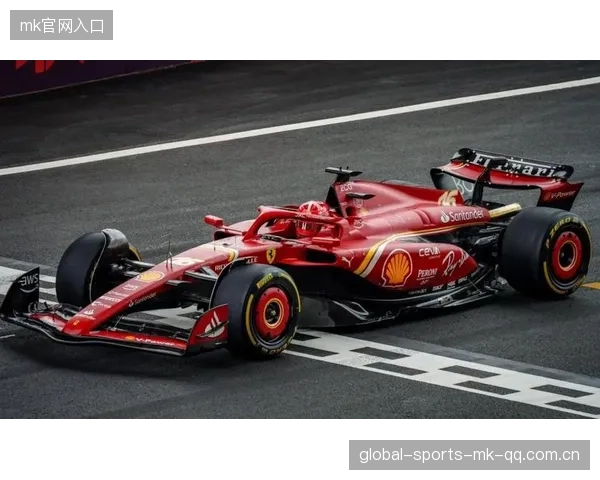 F1赛道惊心动魄：冠军争夺进入白热化